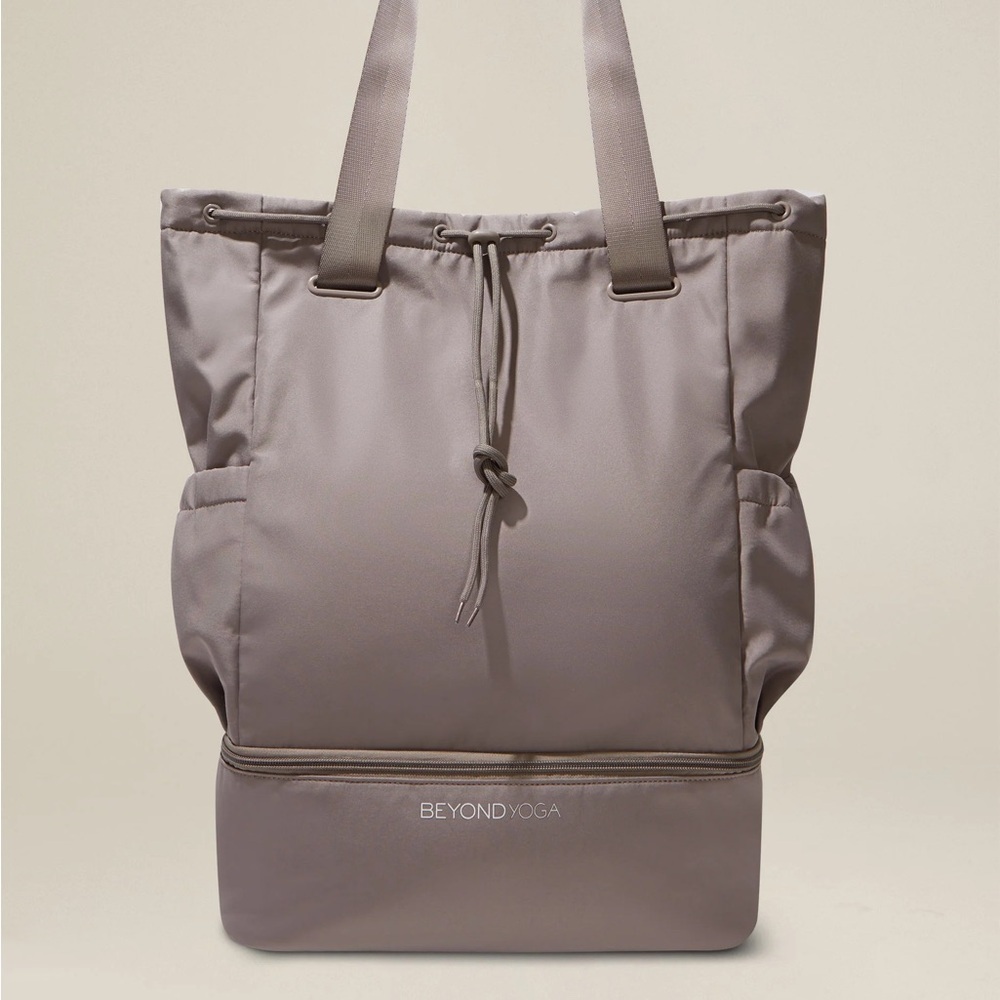 Beyond Yoga Convertible Gym Backpack — Ash Athletic Bag